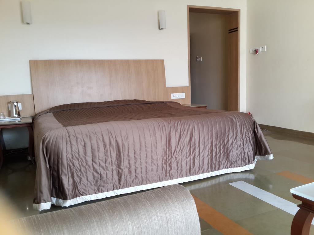 Khimji Bhagwandas Arogyabhavan Hotel Nashik Phòng bức ảnh